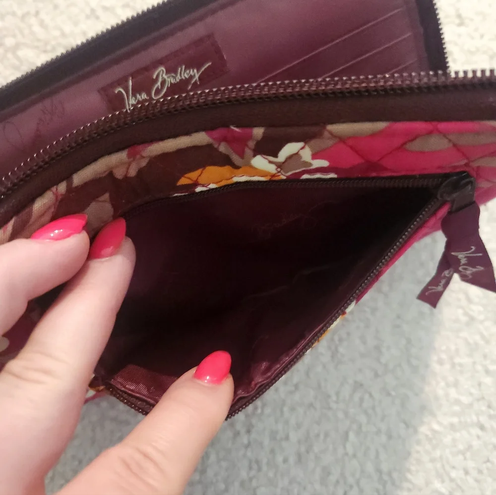 Vera Bradley Plum Floral Floral Quilted Women's Wristlet